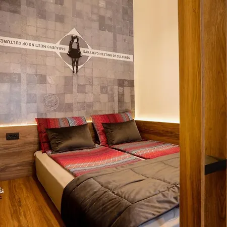 Lofty Exclusive Apartment *